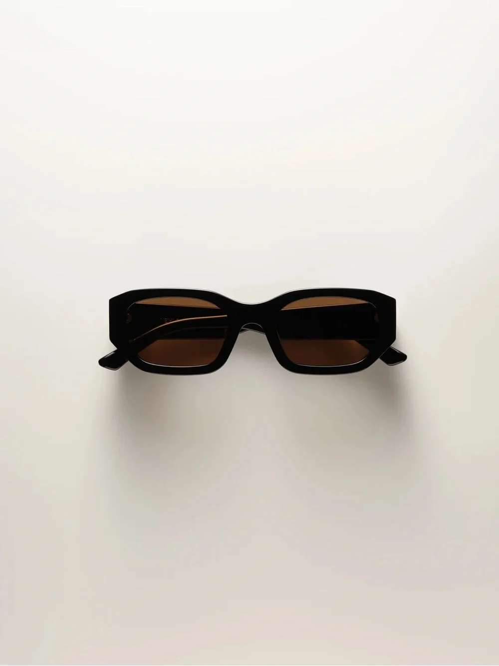 VEHLA Felix Sunglasses - Black/Brown